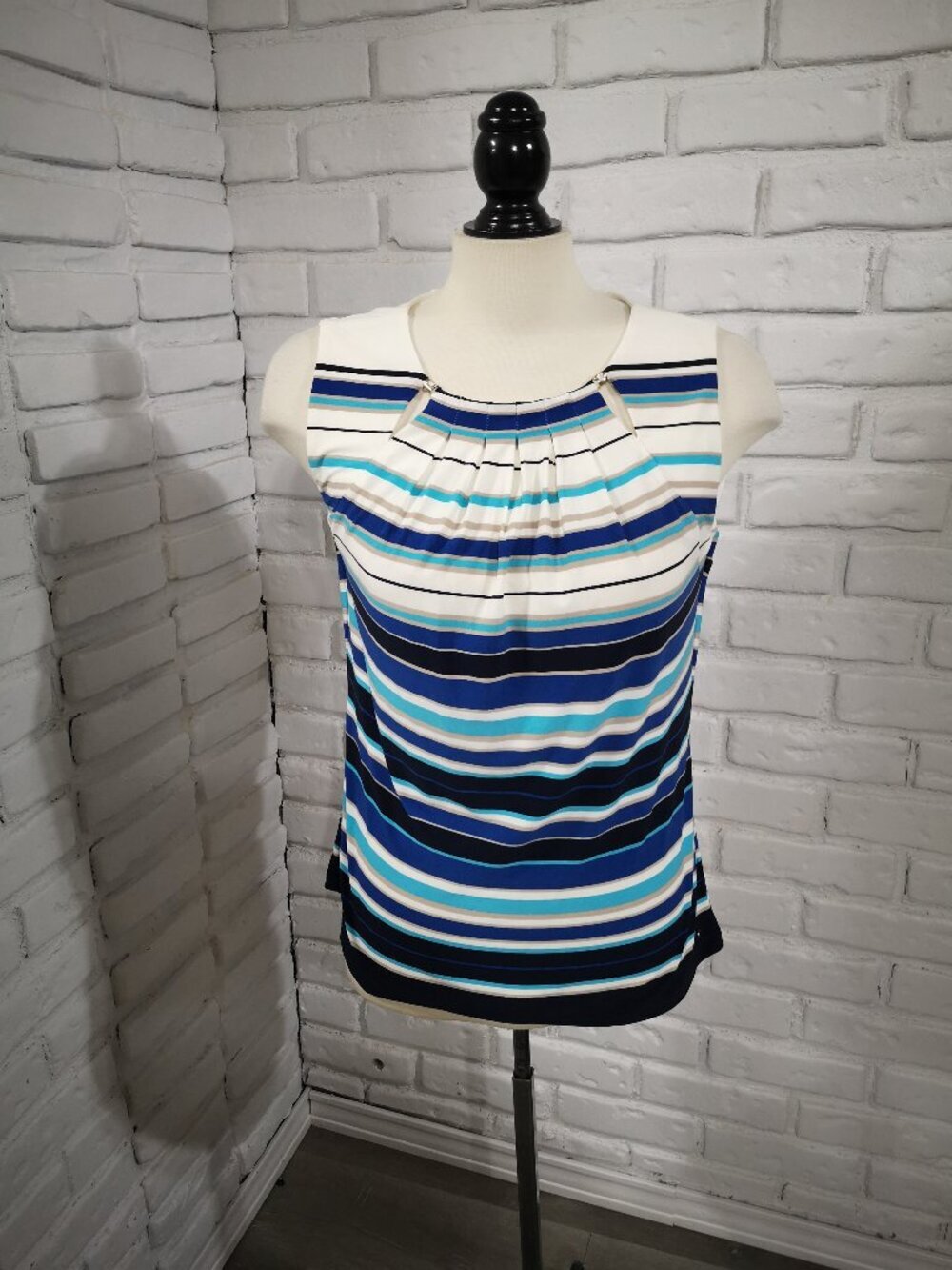 Tommy Hilfiger Ladies Size Medium Navy Black White & Teal Striped Tank Top